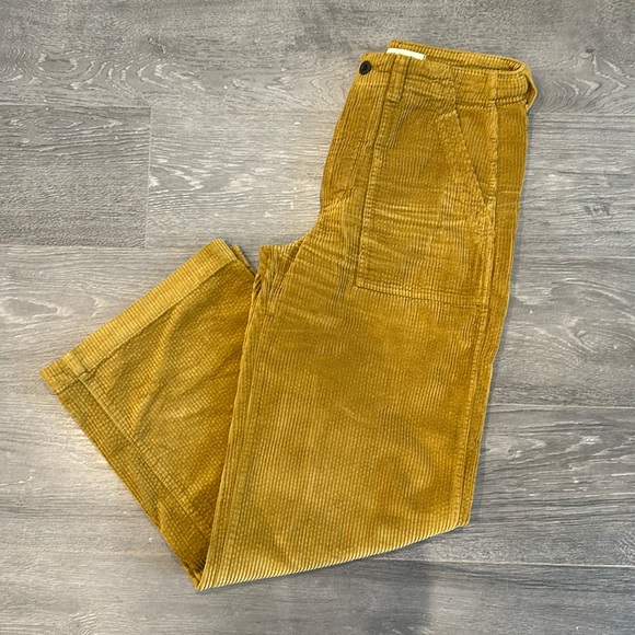 Madewell Griff Superwide-Leg Fatigue Cargo Pants in Garment-Dyed Corduroy - Picture 7 of 12